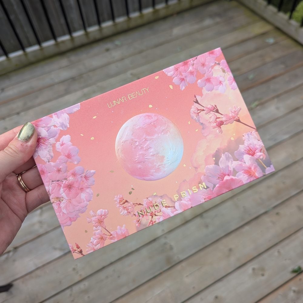 Lunar Beauty Nude Prism Eyeshadow Palette